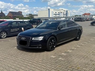 Audi A8L