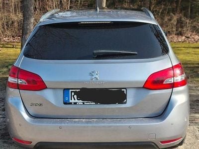 Gebraucht Peugeot 308 SW Allure 131 PS (96 kW) 2018 Silber Kombi