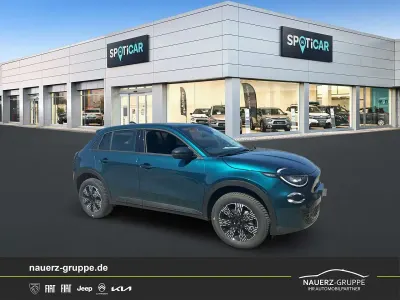 Neu Fiat 600 Business 101 PS (74 kW) 2026 Mare grün SUV