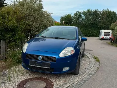 Gebraucht Fiat Punto 95 PS (69 kW) 2006 Blau Kleinwagen