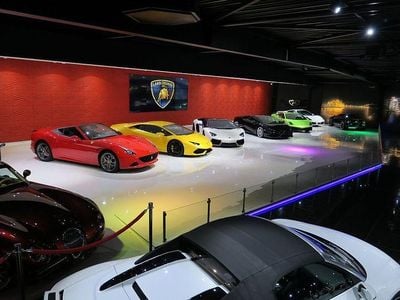 Gebraucht Mercedes AMG GT 43 AMG 367 PS (269 kW) 2023 Designo graphitgrau magno Coupé