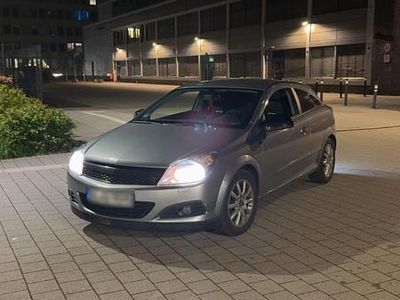 Gebraucht Opel Astra GTC 105 PS (77 kW) 2005 Grau Coupé