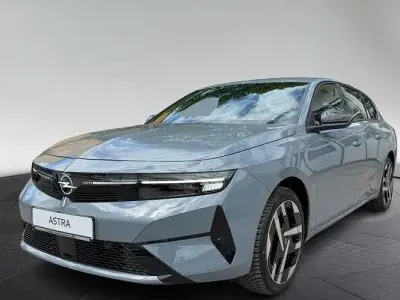 Neu Opel Astra Edition 114 kW (156 PS) 2026 Grau Kombi
