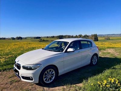 Usata BMW 120 Urban Line 190 CV (139 kW) 2015 Bianco Utilitaria