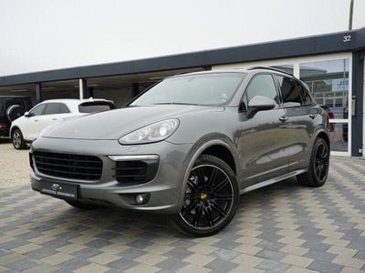 Andere Gebraucht 2015 Porsche Cayenne SUV | 38.990 € (Fairer Preis)
