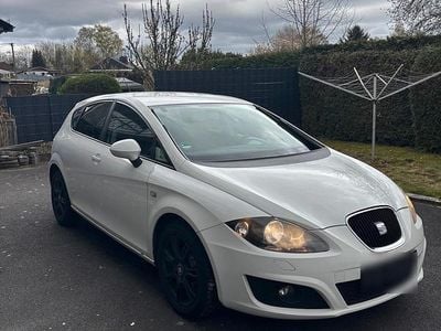 Gebraucht Seat Leon 105 PS (77 kW) 2010 Weiß Kleinwagen