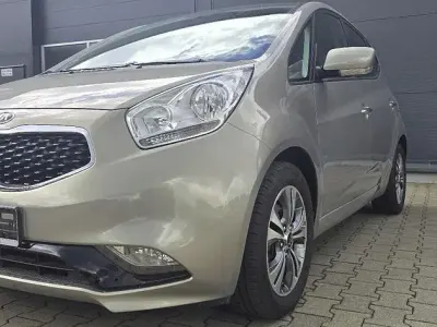 Gebraucht Kia Venga DREAM-TEAM Edition 125 PS (91 kW) 2017 Silber Kleinwagen