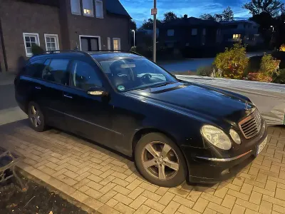 Gebraucht Mercedes 240 177 PS (130 kW) 2004 Schwarz Kombi