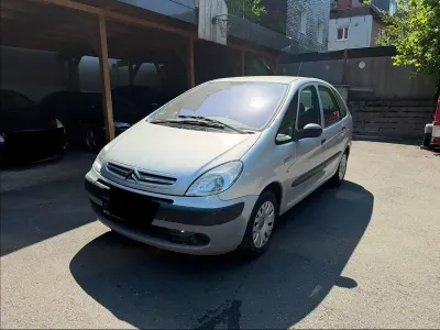 Gebraucht Citroën Xsara Picasso 95 PS (69 kW) 2005 Silber Van / Kleinbus