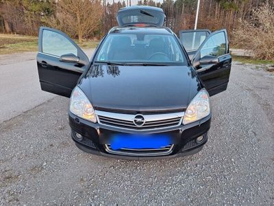 gebraucht Opel Astra Caravan 1.9 CDTI Edition 110kW Edition