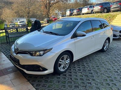 Toyota Auris Touring Sports