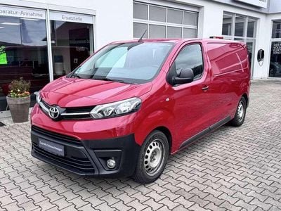 Usata Toyota Proace Comfort 102 CV (75 kW) 2021 Rosso Monovolume