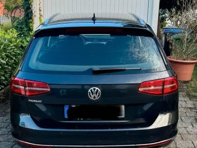 Gebraucht VW Passat Highline 179 PS (131 kW) 2017 Schwarz Kombi