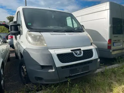 Gebraucht Peugeot Boxer 100 PS (73 kW) 2009 Weiß Van
