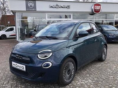 Neu Fiat 500 65 PS (47 kW) 2026 Grün Kleinwagen