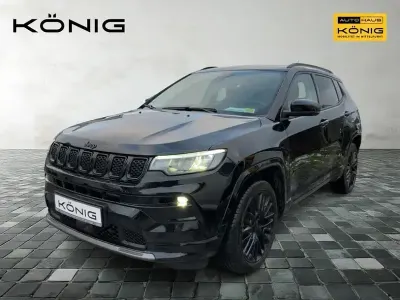 Second-hand Jeep Compass Altitude 131 CP (96 kW) 2023 Negru SUV