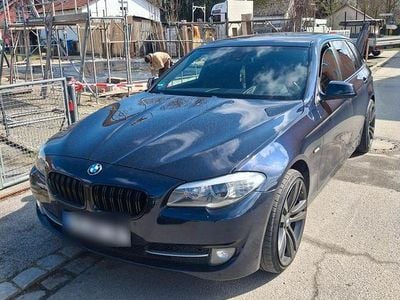 Gebraucht BMW 535 306 PS (225 kW) 2012 Blau Kombi