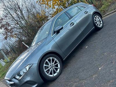Gebraucht Mercedes A180 136 PS (100 kW) 2020 Grau Kombi