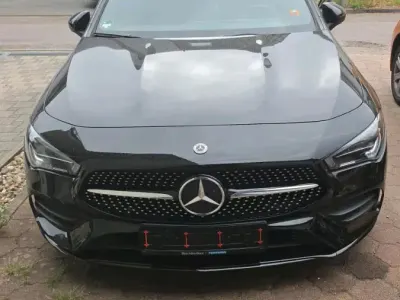 Gebraucht Mercedes CLA220 190 PS (139 kW) 2021 Schwarz Coupé