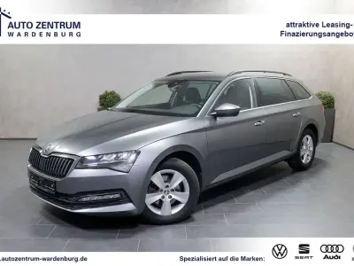 Gebraucht Skoda Superb Ambition 150 PS (110 kW) 2023 Grau Kombi