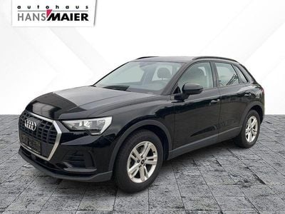 Gebraucht Audi Q3 Basis 150 PS (110 kW) 2022 Mythosschwarz metallic SUV