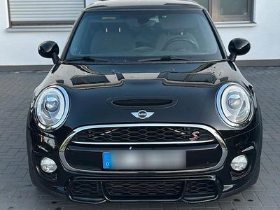 Schwarz Gebraucht 2015 Mini John Cooper Works Coupé Coupé | 10.500 €