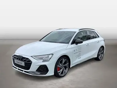 Gebraucht Audi S3 Sport 333 PS (244 kW) 2025 Weiß Limousine
