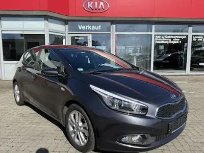 Brugt Kia Ceed Vision 100 HK (73 kW) 2015 Grå Hatchback
