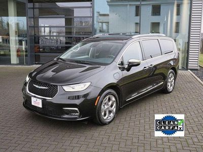 Gebraucht Chrysler Pacifica Limited 264 PS (194 kW) 2021 Diamont black chrystal pearl Van / Kleinbus