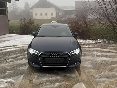 Blau Gebraucht 2017 Audi A3 Limousine | 14.400 € (Guter Preis)