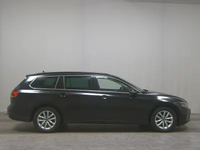 Usata VW Passat Business 150 CV (110 kW) 2021 Nero Station wagon
