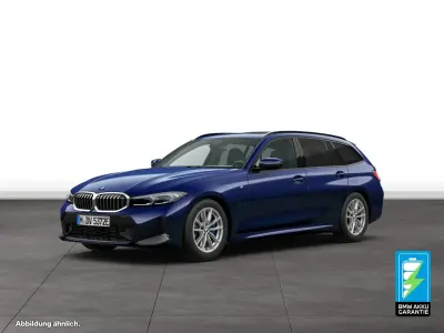 Używany BMW 330e M Sport 292 KM (214 kW) 2025 Niebieski Kombi