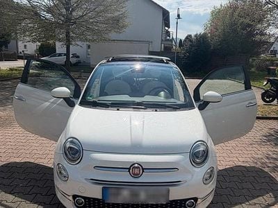 Second-hand Fiat 500 Dolcevita 69 CP (50 kW) 2021 Alb Hatchback