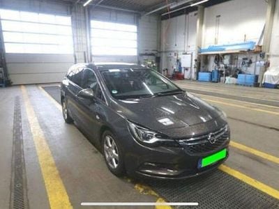 Grau Gebraucht 2016 Opel Astra Business Kombi | 5.333 € (Guter Preis)