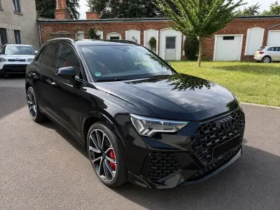 Gebraucht Audi RS Q3 Sport 400 PS (294 kW) 2024 Schwarz SUV