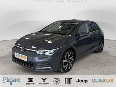 Gebraucht VW Golf VIII Style 190 PS (139 kW) 2022 Grau Limousine