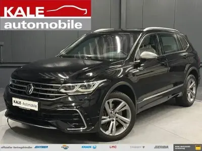 Gebraucht VW Tiguan Allspace R-line 190 PS (139 kW) 2022 Deep black perleffekt SUV