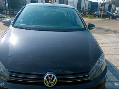 Gebraucht VW Golf VI 105 PS (77 kW) 2010 Schwarz Limousine