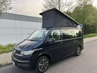 Gebraucht VW California Coast 150 PS (110 kW) 2021 Blau Van