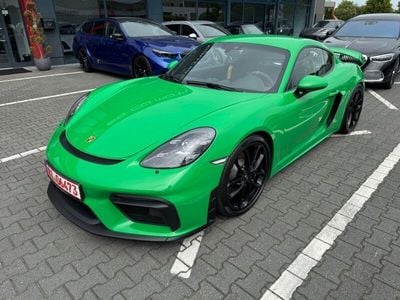Porsche Cayman GT4