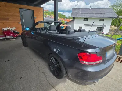 Gebraucht BMW 118 Cabriolet 143 PS (105 kW) 2008 Grau Cabrio