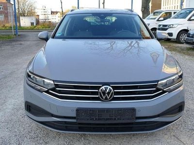 Gebraucht VW Passat Conceptline 122 PS (89 kW) 2022 Grau Kombi