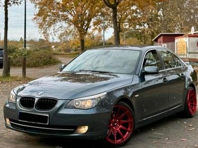 Gebraucht BMW 523 190 PS (139 kW) 2007 Grau Limousine