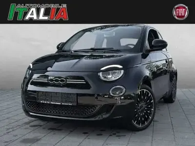 Gebraucht Fiat 500e Icon 86 kW (118 PS) 2022 Onyx schwarz Kleinwagen