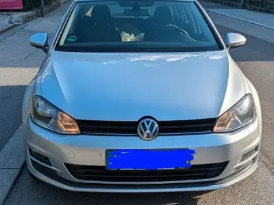 Gebraucht VW Golf VII Comfortline 105 PS (77 kW) 2013 Silber Limousine