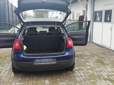 Gebraucht VW Golf IV 75 PS (55 kW) 2000 Blau Kleinwagen