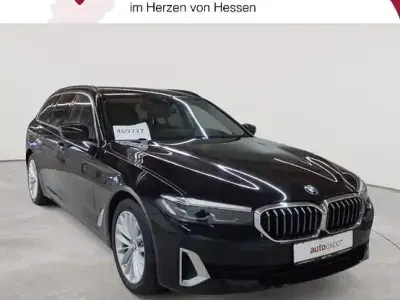 Gebraucht BMW 520 Luxury Line 190 PS (139 kW) 2021 Schwarz Kombi