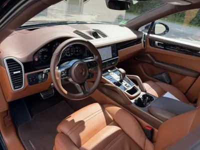 Gebraucht Porsche Cayenne 441 PS (324 kW) 2020 Blau SUV