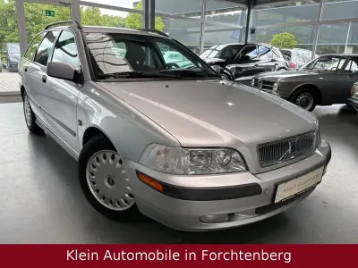 Occasion Volvo V40 Comfort 136 ch (100 kW) 2001 Gris Break
