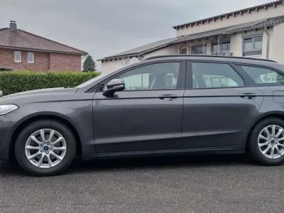 Gebraucht Ford Mondeo 150 PS (110 kW) 2021 Grau Kombi